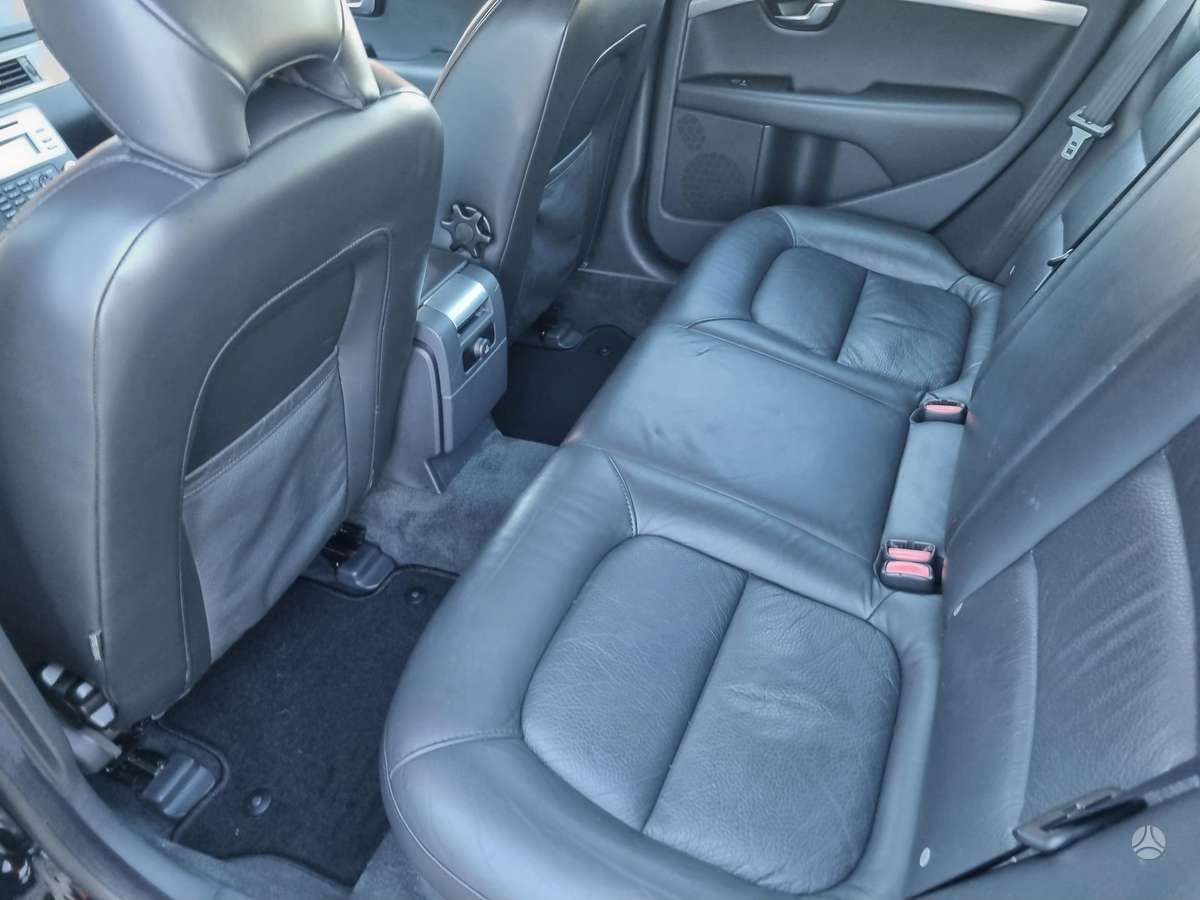 Volvo V70, 2.0 l., wagon