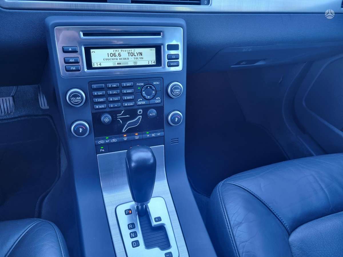 Volvo V70, 2.0 l., Универсал