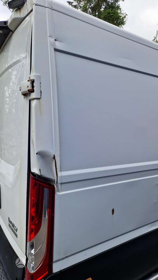 Iveco Daily, 3.0 l., cargo van