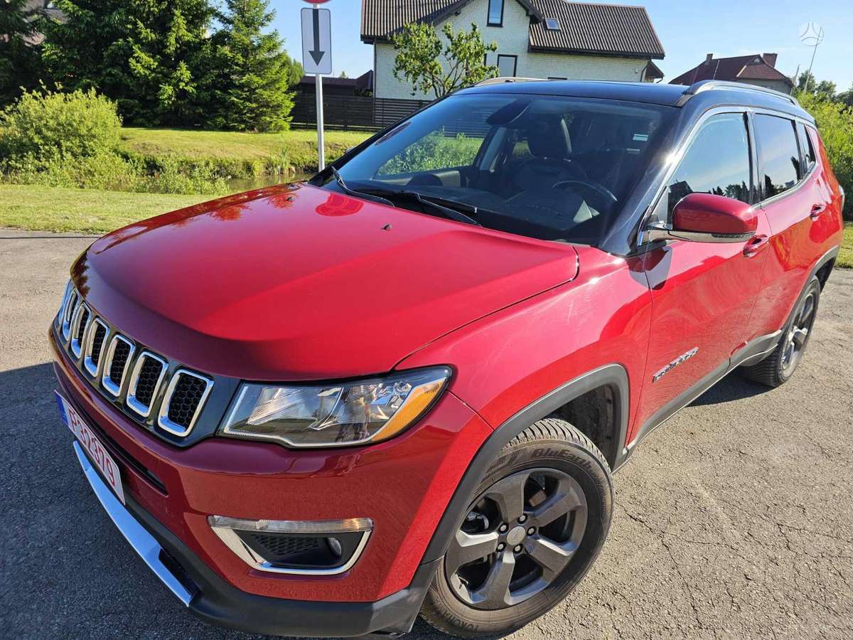Jeep Compass, 2.4 l., off-road / crossover