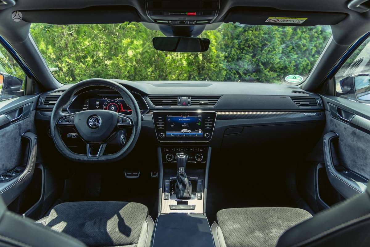 Škoda Superb - 6