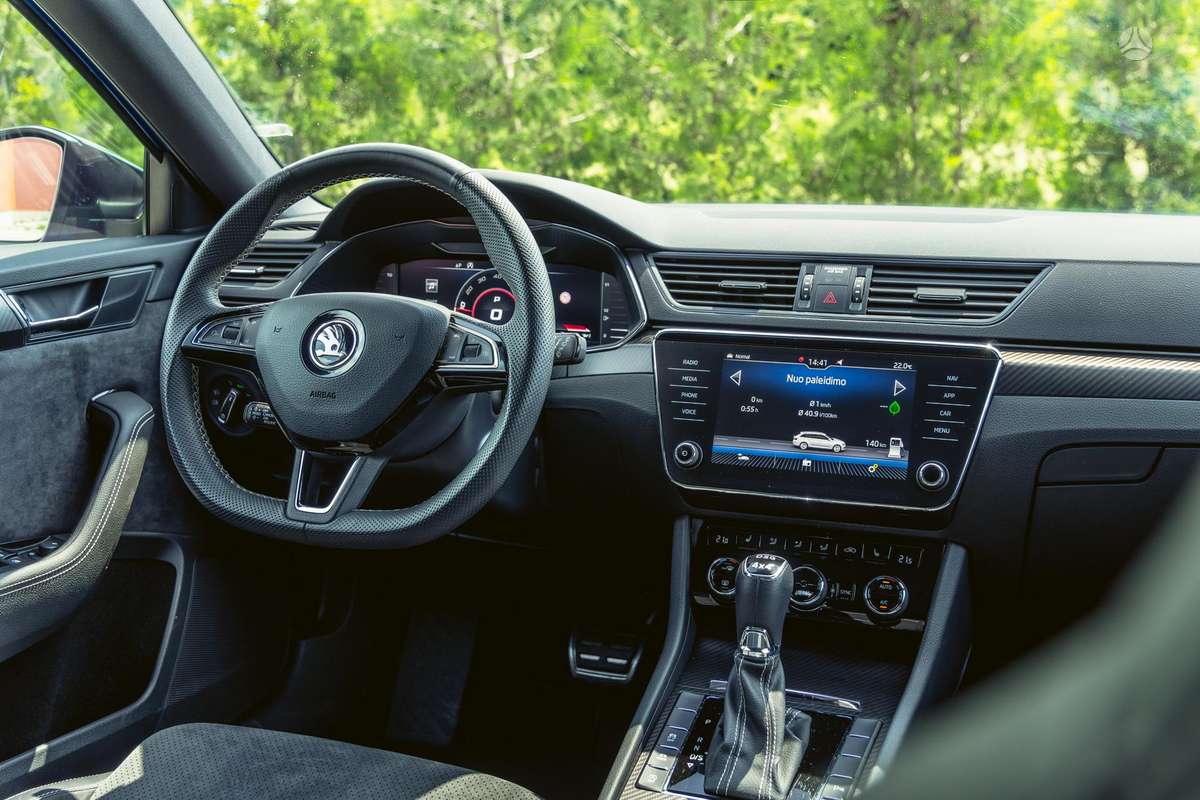 Škoda Superb - 7
