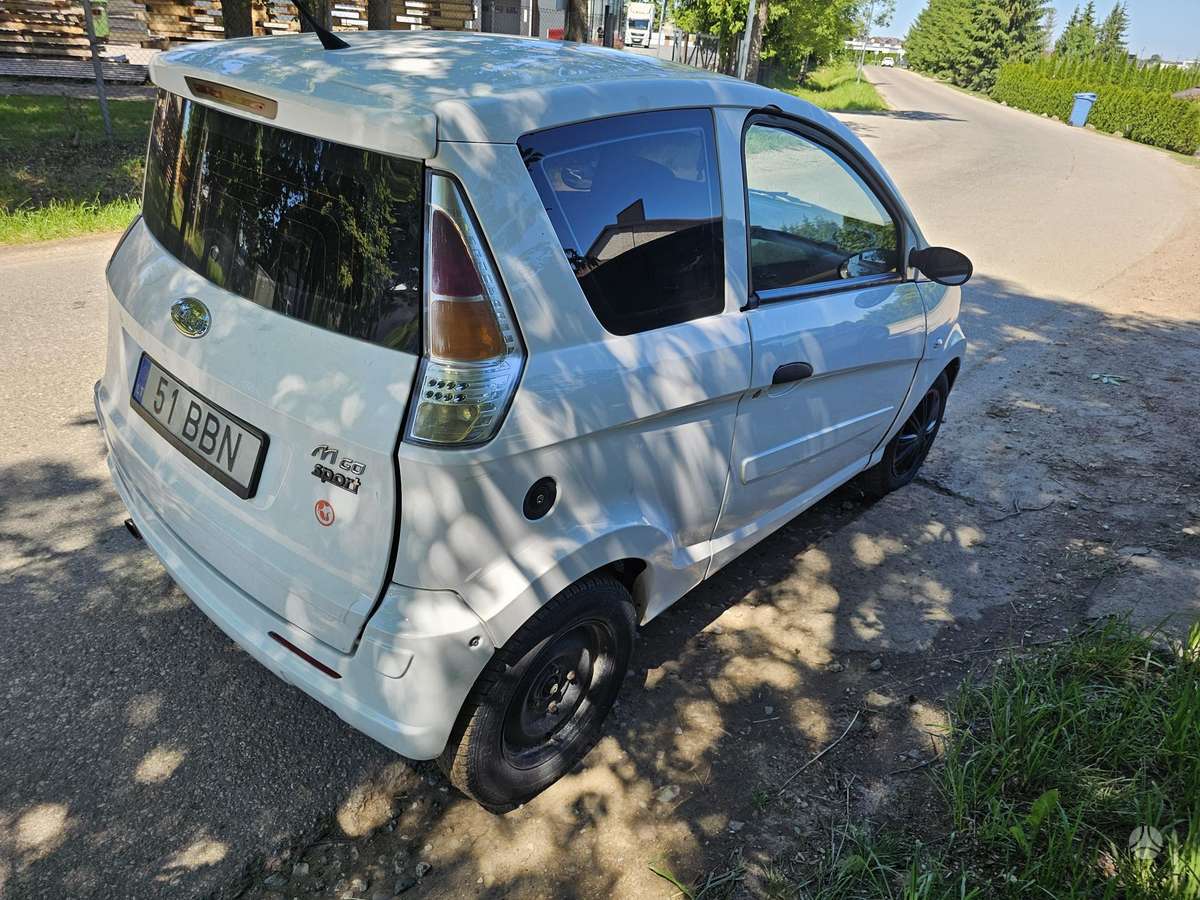 Microcar Mgo, 0.5 l., Седан