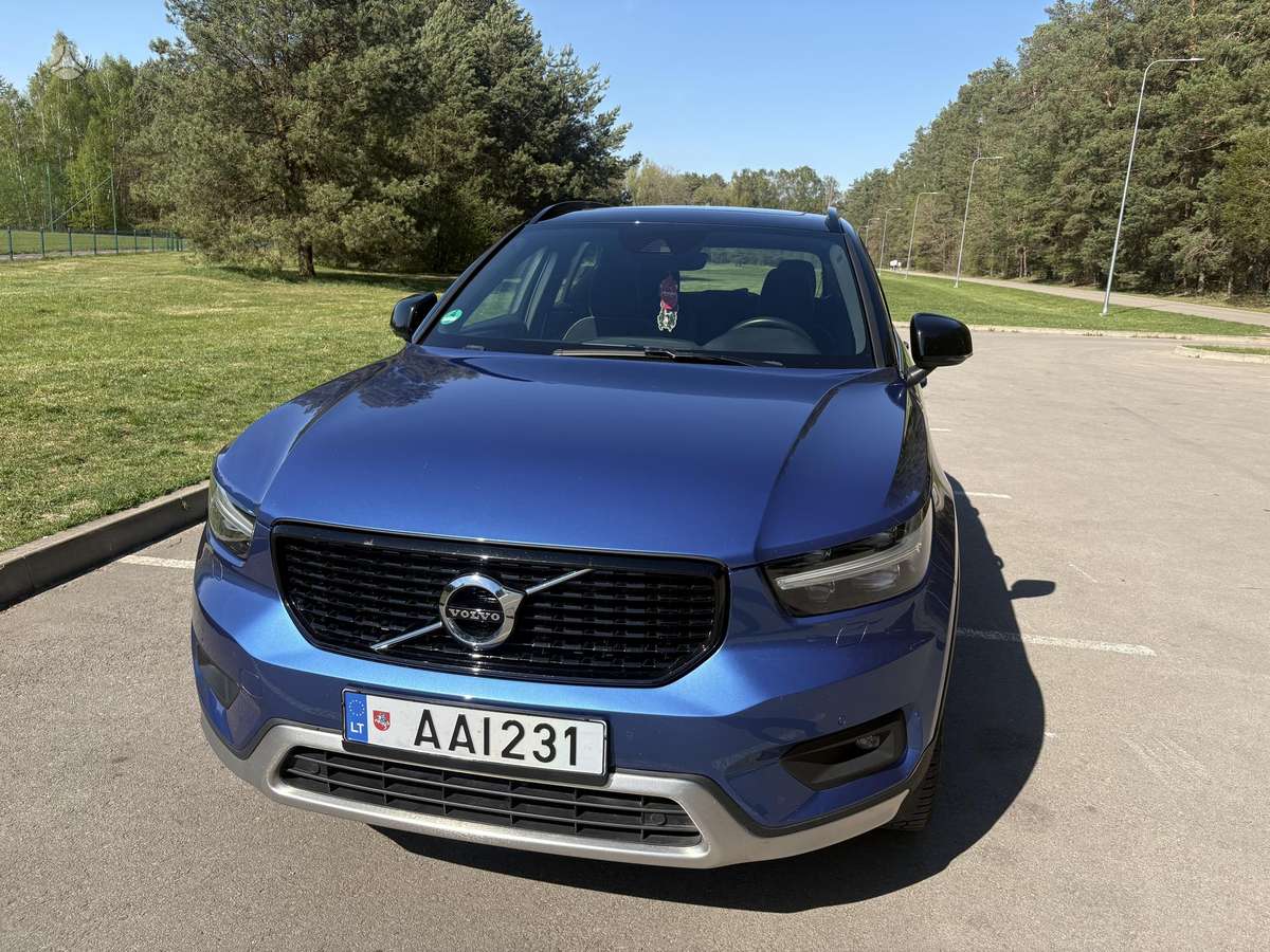 Volvo XC40 - 11