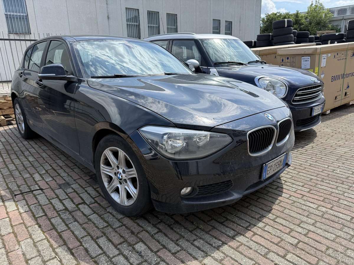 BMW 118, 2.0 l., Хэтчбек