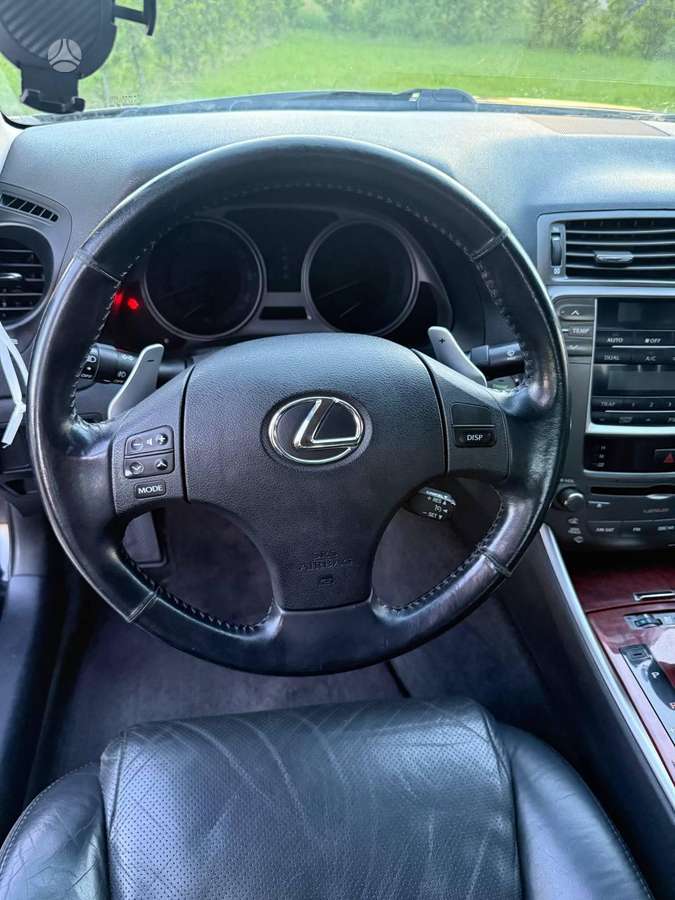 Lexus IS 250, 2.5 l., Седан