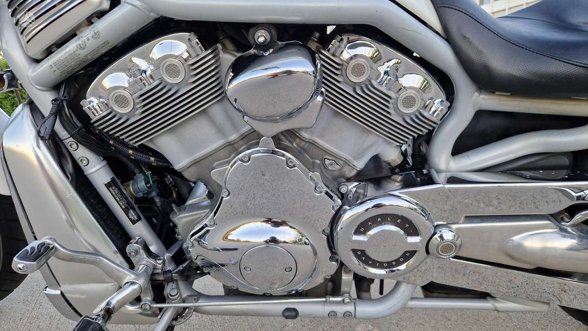 Harley-Davidson VRSCA 1130cc, choppers