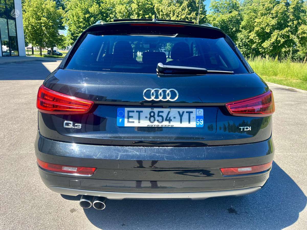 Audi Q3, 2.0 l., mpv / minivan
