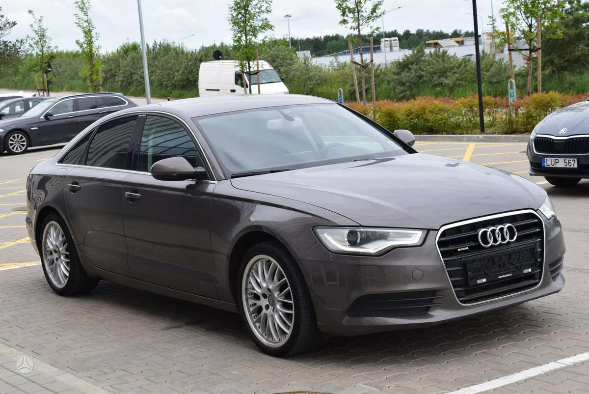 Audi A6, 3.0 l., Седан