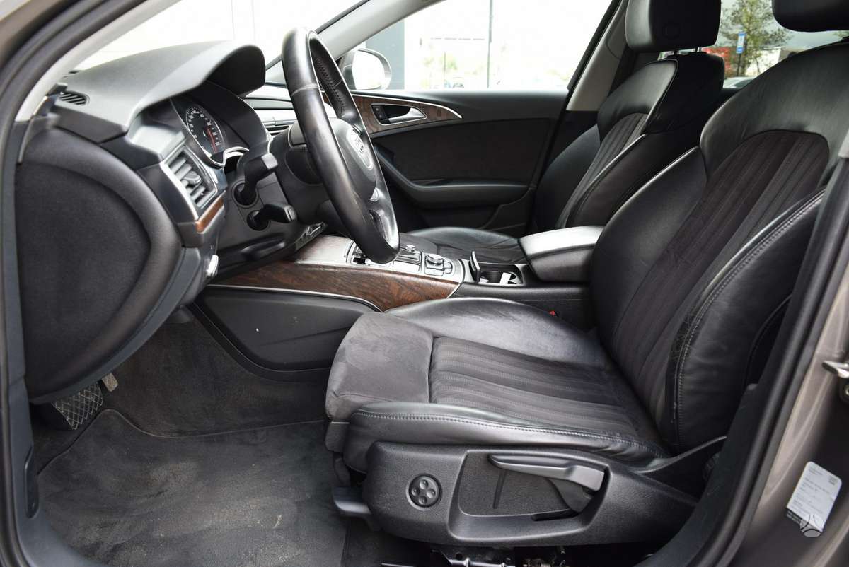 Audi A6, 3.0 l., Седан