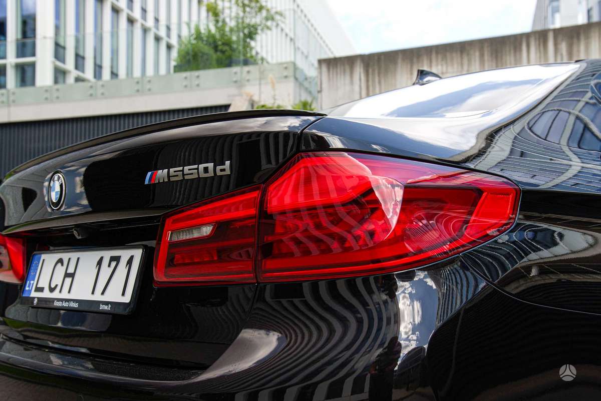 BMW M550, 3.0 l., Седан