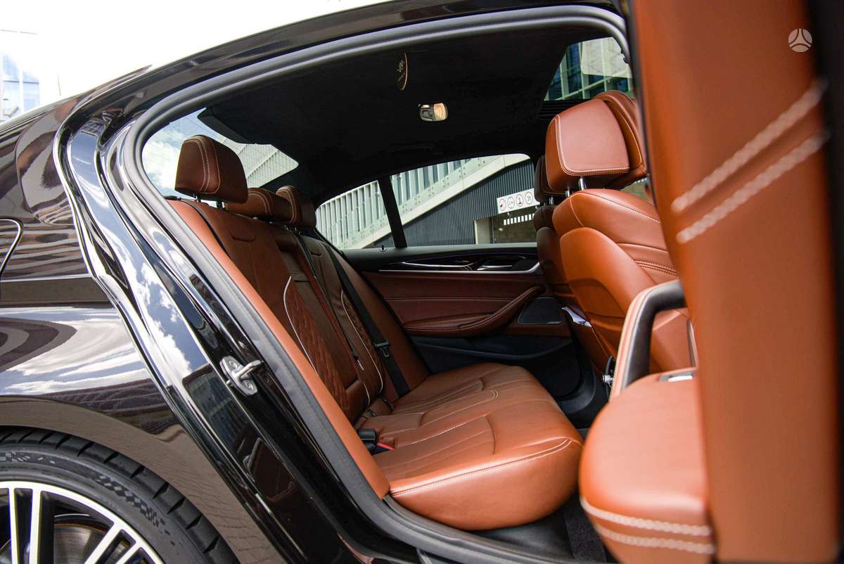 BMW M550, 3.0 l., Седан