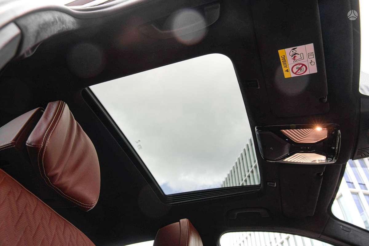 BMW M550, 3.0 l., Седан