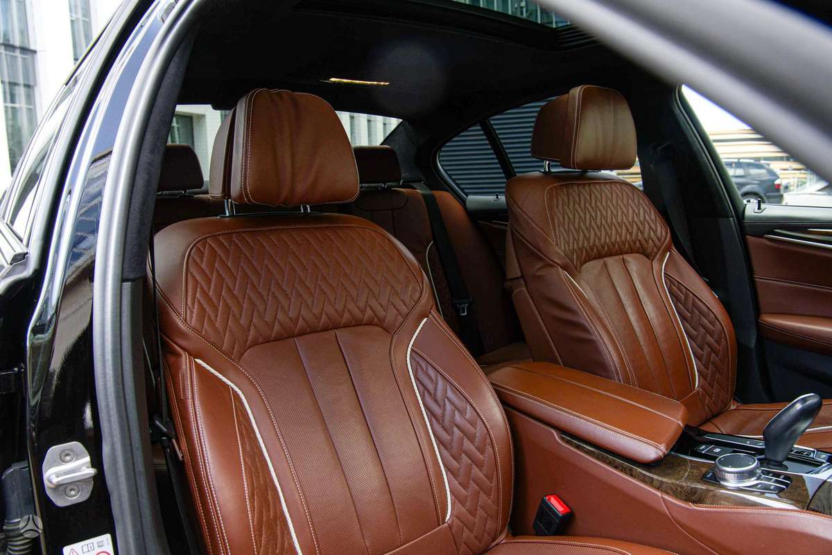 BMW M550, 3.0 l., Седан