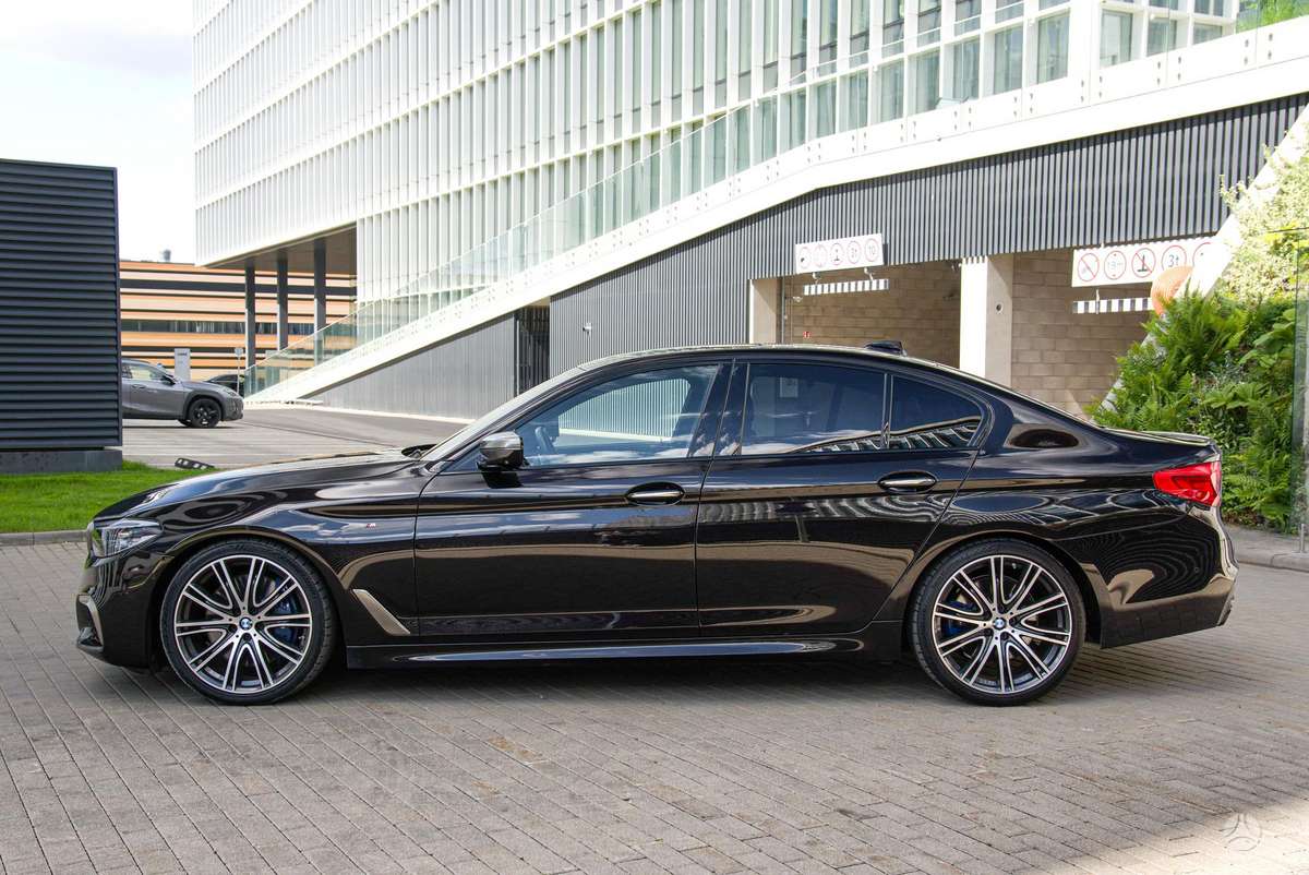 BMW M550, 3.0 l., Седан