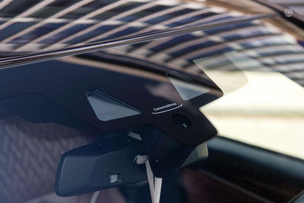 BMW M550, 3.0 l., Седан