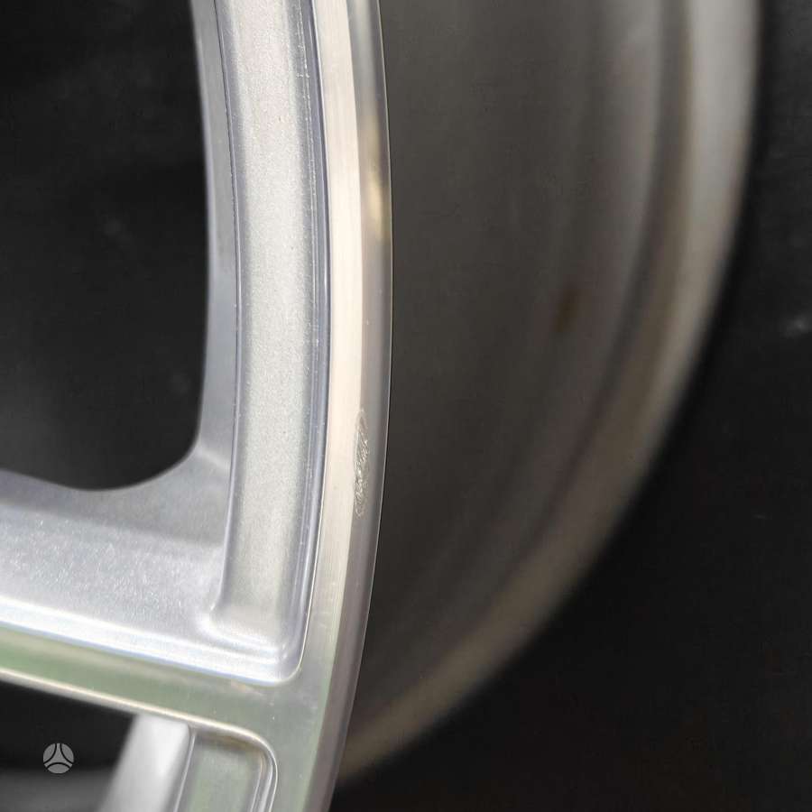 -Kita- Audi, light alloy, R21