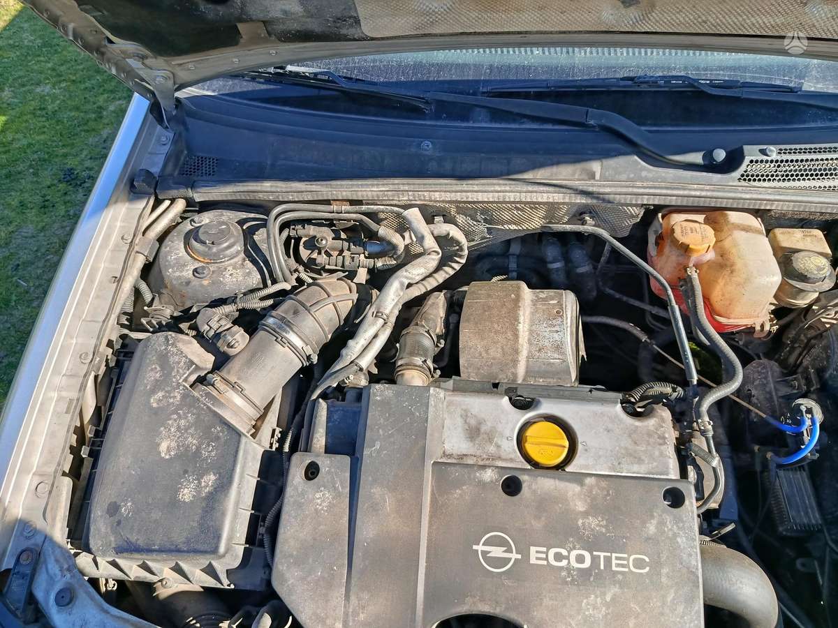 Opel Vectra, 2.2 l., Универсал