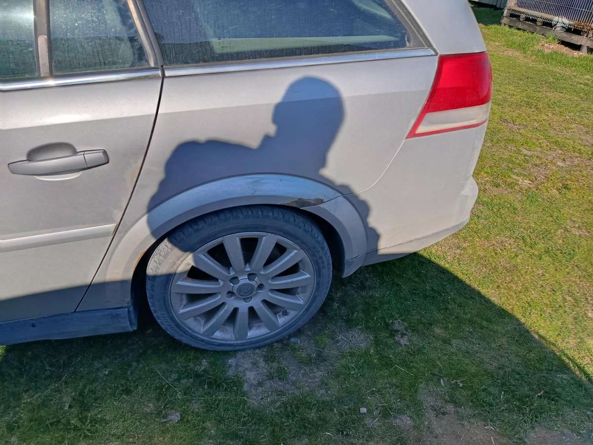 Opel Vectra, 2.2 l., Универсал