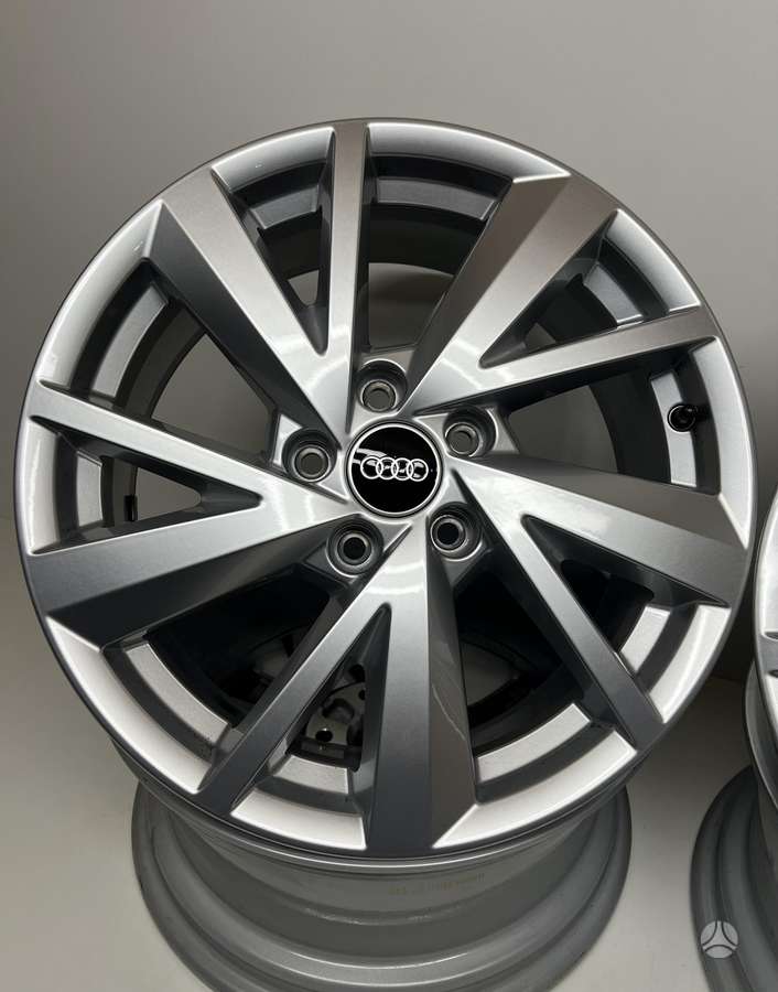 Audi Original, lengvojo lydinio, R17