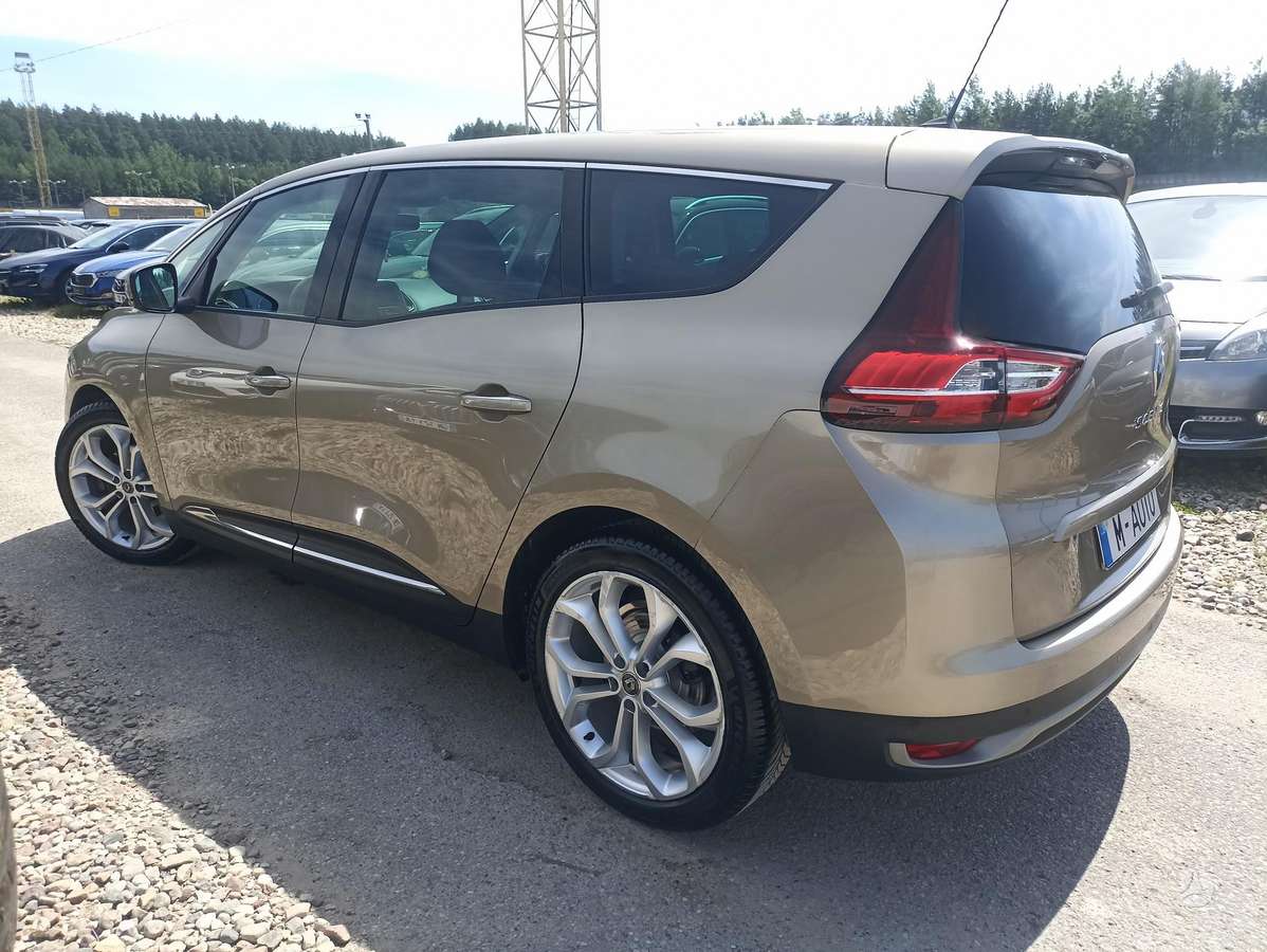 Renault Grand Scenic - 5