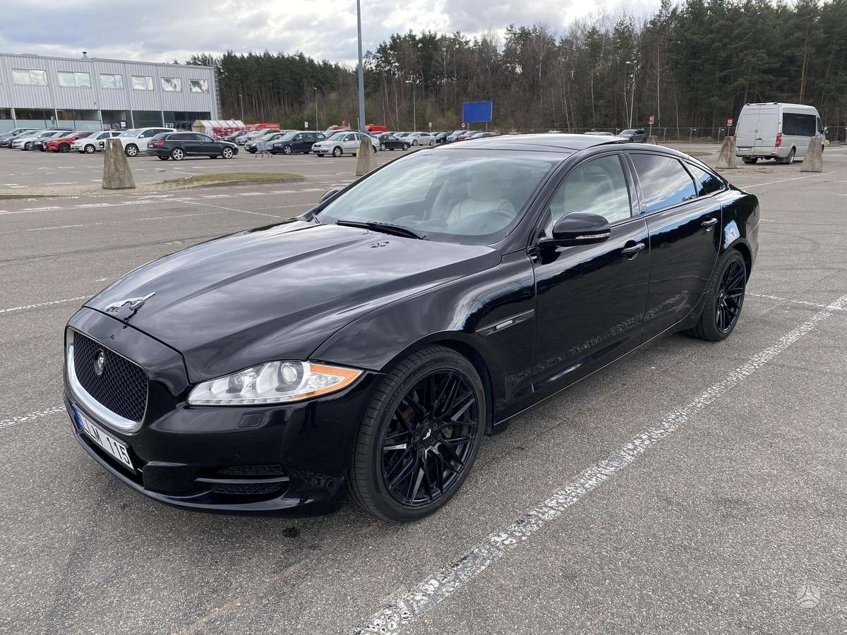 Jaguar XJ, 5.0 l., Седан