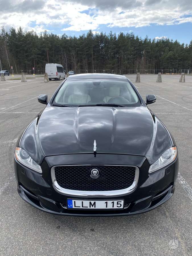 Jaguar XJ, 5.0 l., Седан