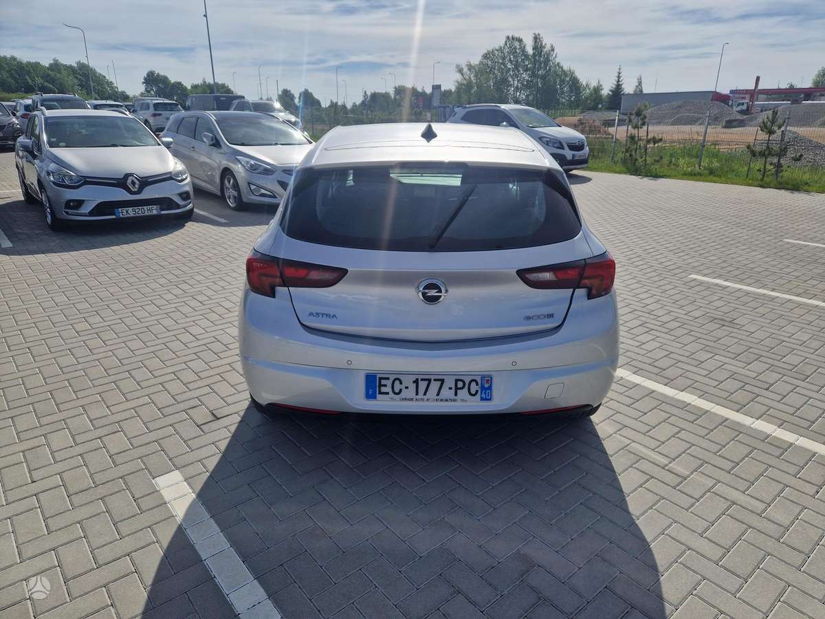 Opel Astra, 1.6 l., Хэтчбек