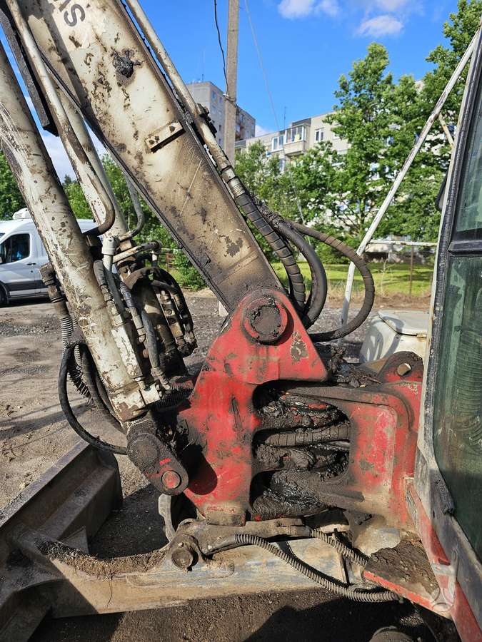 -Kita- Takeuchi tb175, mini excavator