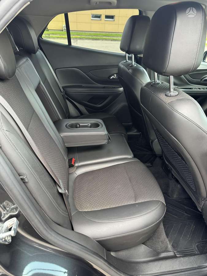 Buick Encore, 1.4 l., off-road / crossover