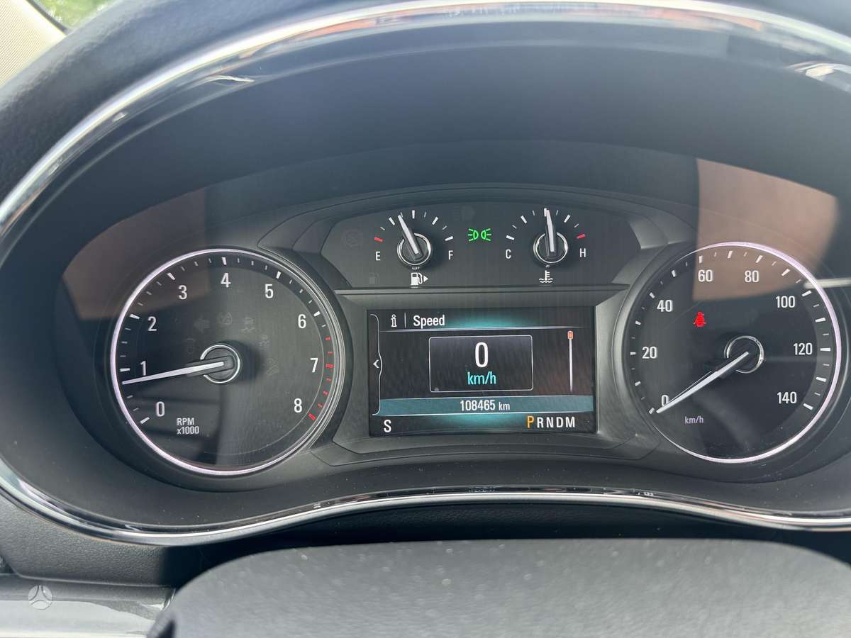 Buick Encore, 1.4 l., off-road / crossover