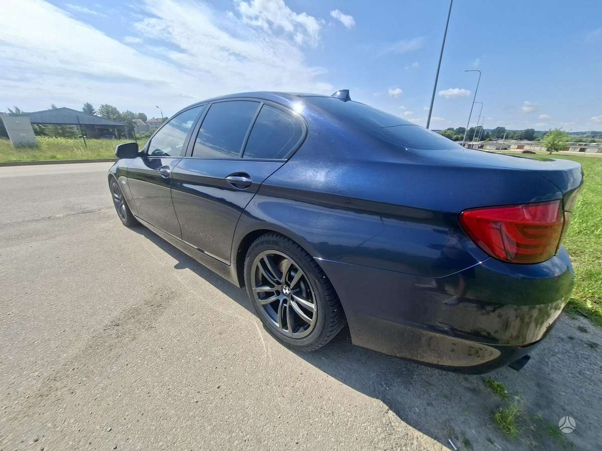 BMW 535, 3.0 l., Седан