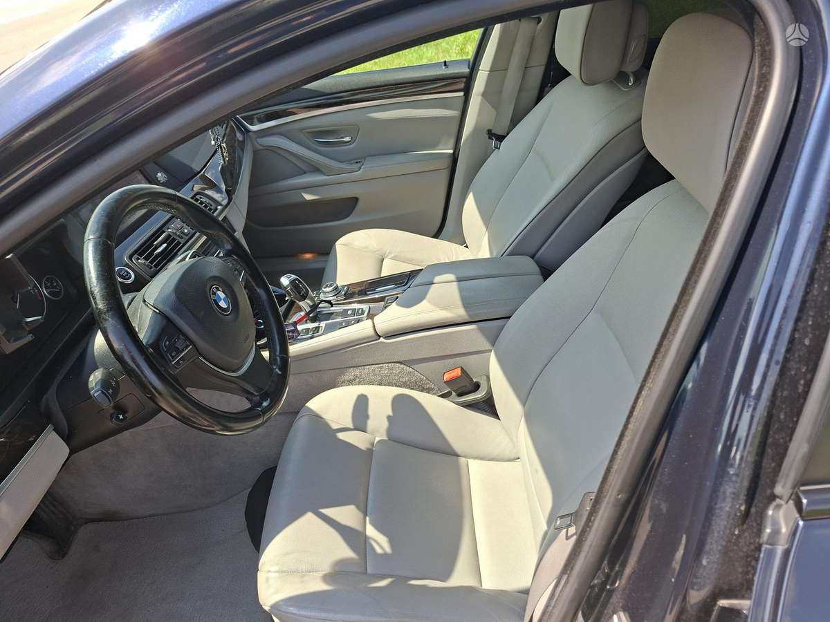 BMW 535, 3.0 l., Седан