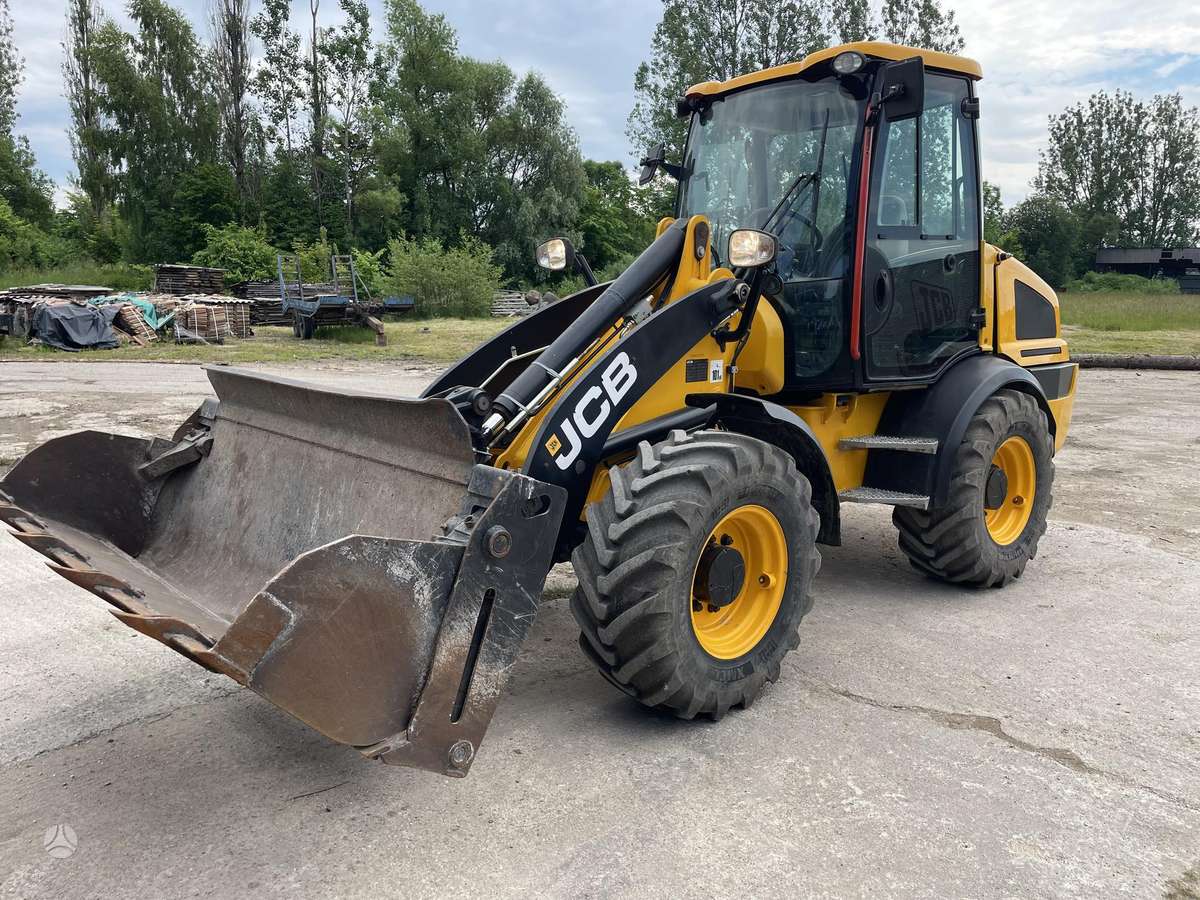 JCB 409, frontaliniai krautuvai