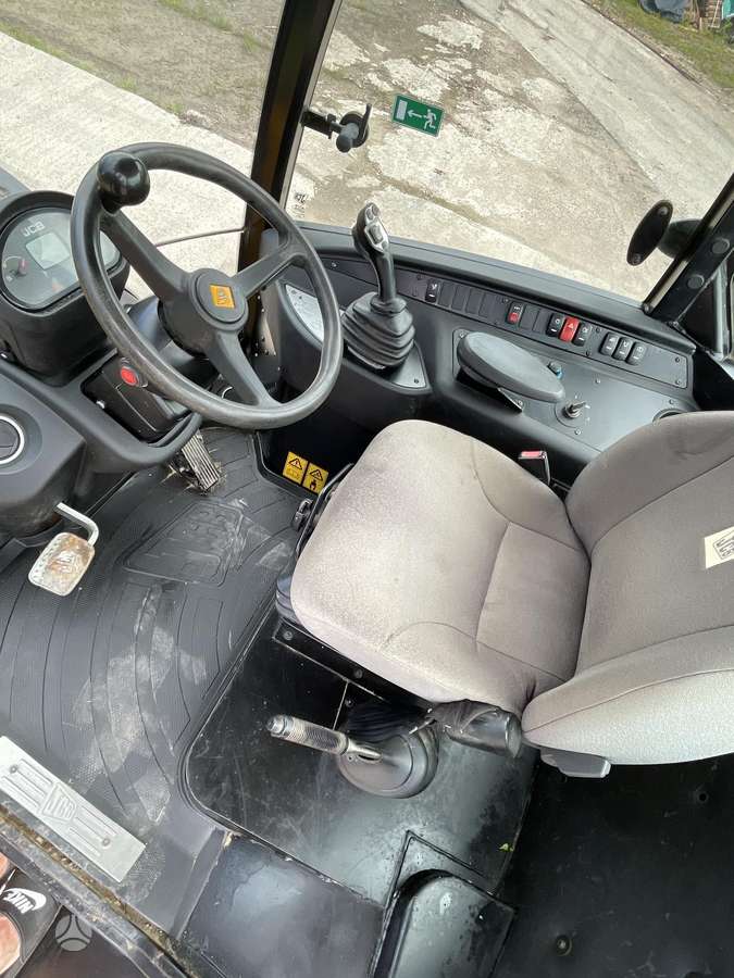 JCB 409, frontaliniai krautuvai
