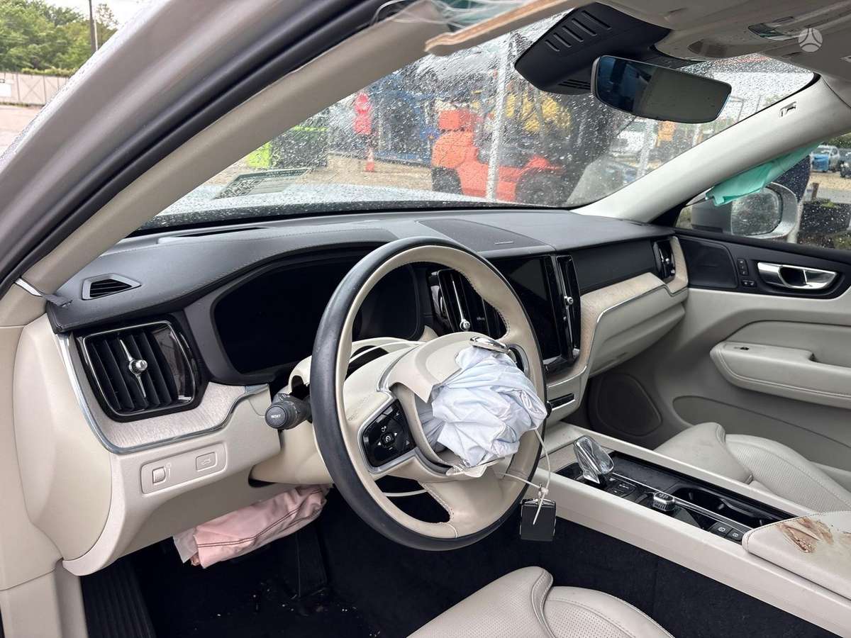 Volvo XC60 - 7