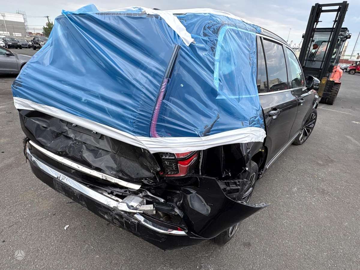 Volvo XC90 - 6