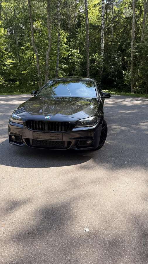 BMW 520, 2.0 l., Седан