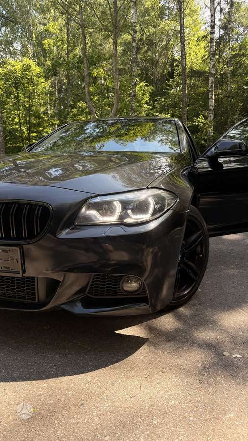BMW 520, 2.0 l., Седан