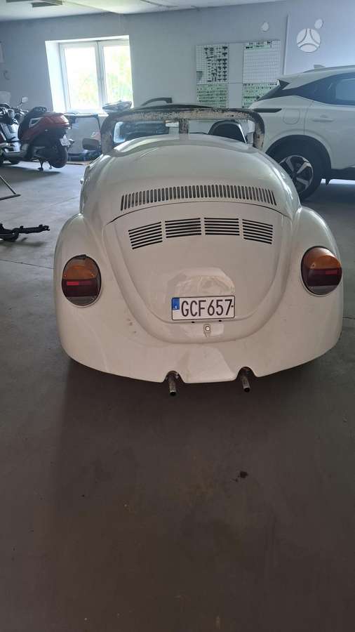 Volkswagen Beetle - 4