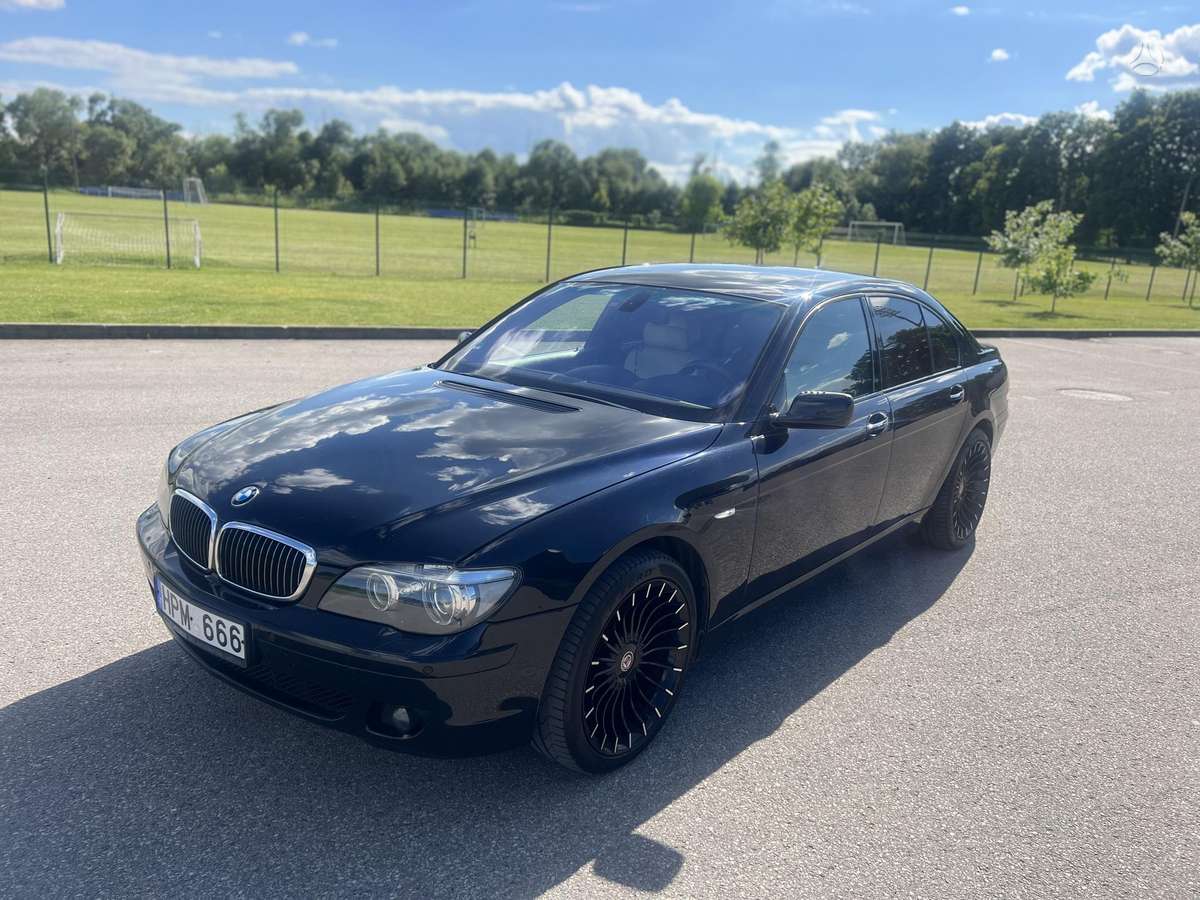 BMW 730, 3.0 l., Седан