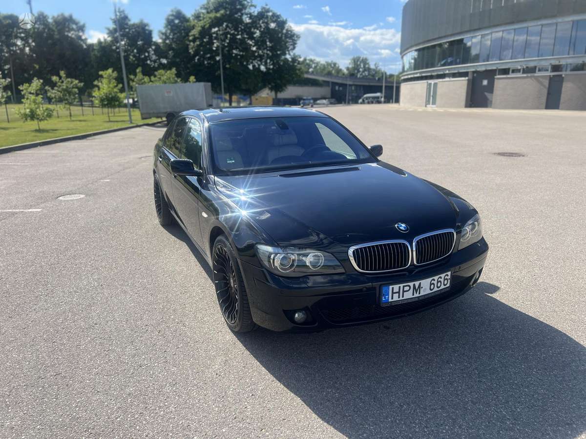 BMW 730, 3.0 l., Седан