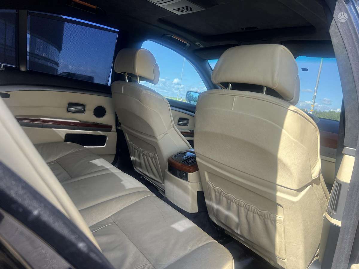 BMW 730, 3.0 l., Седан