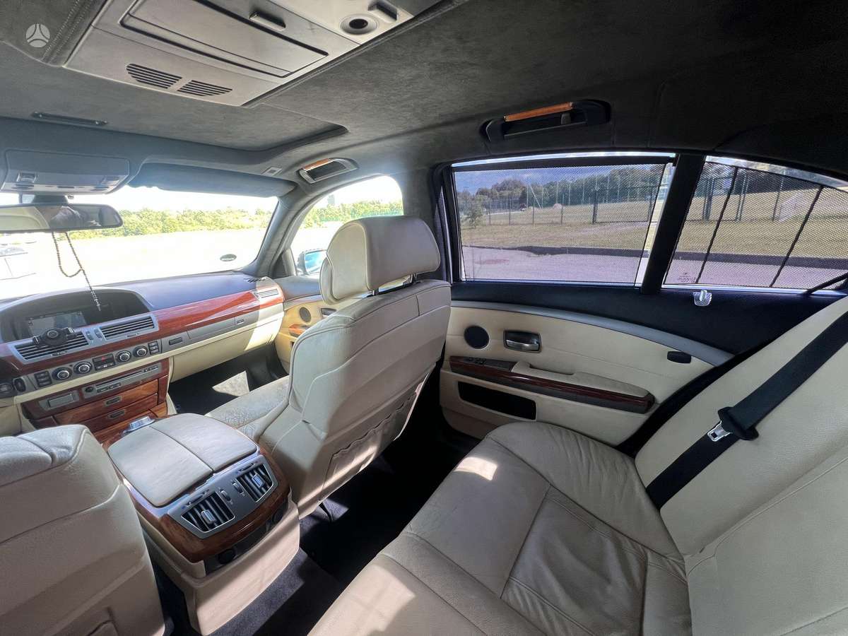 BMW 730, 3.0 l., Седан