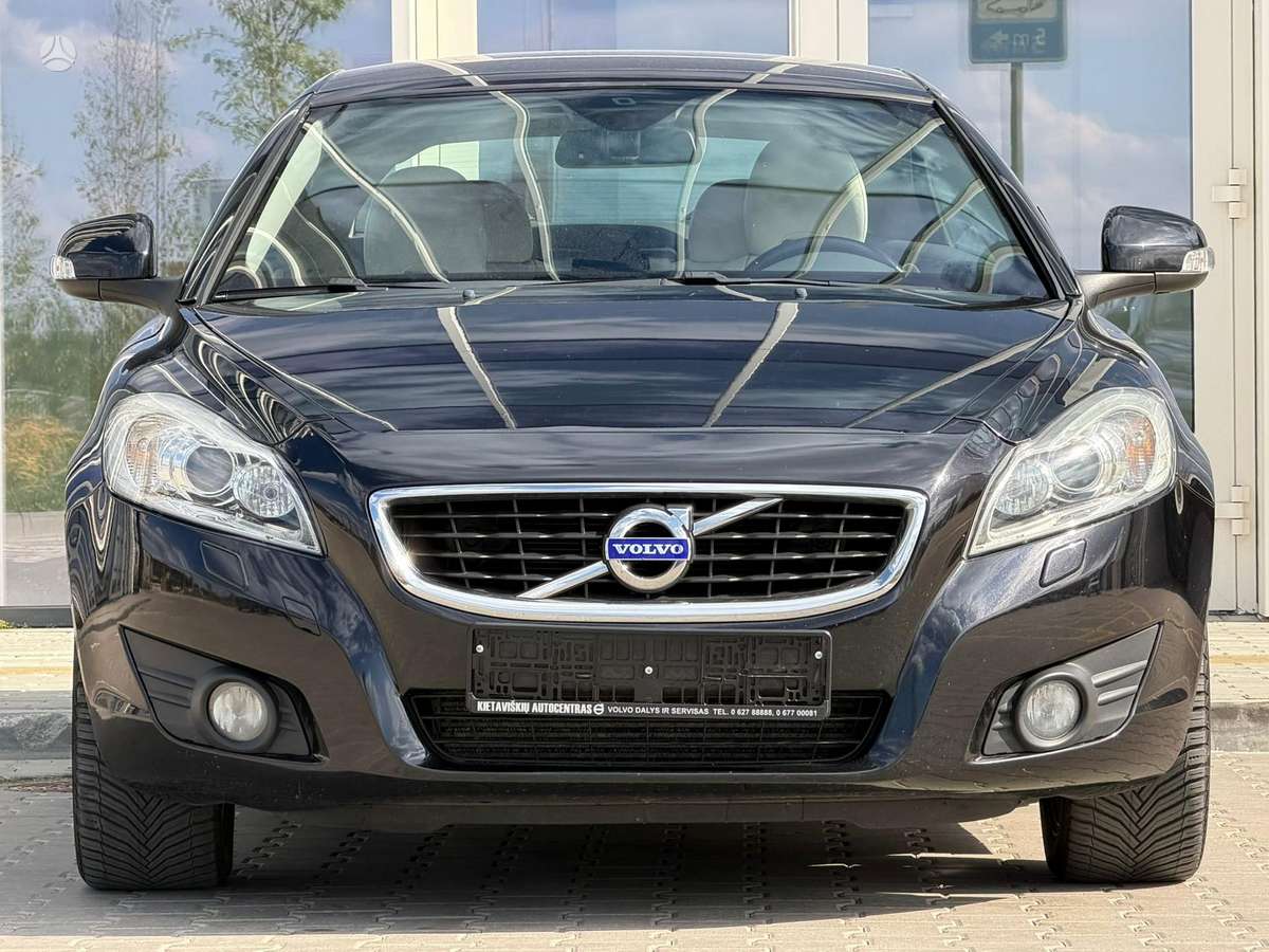 Volvo C70, 2.4 l., convertible