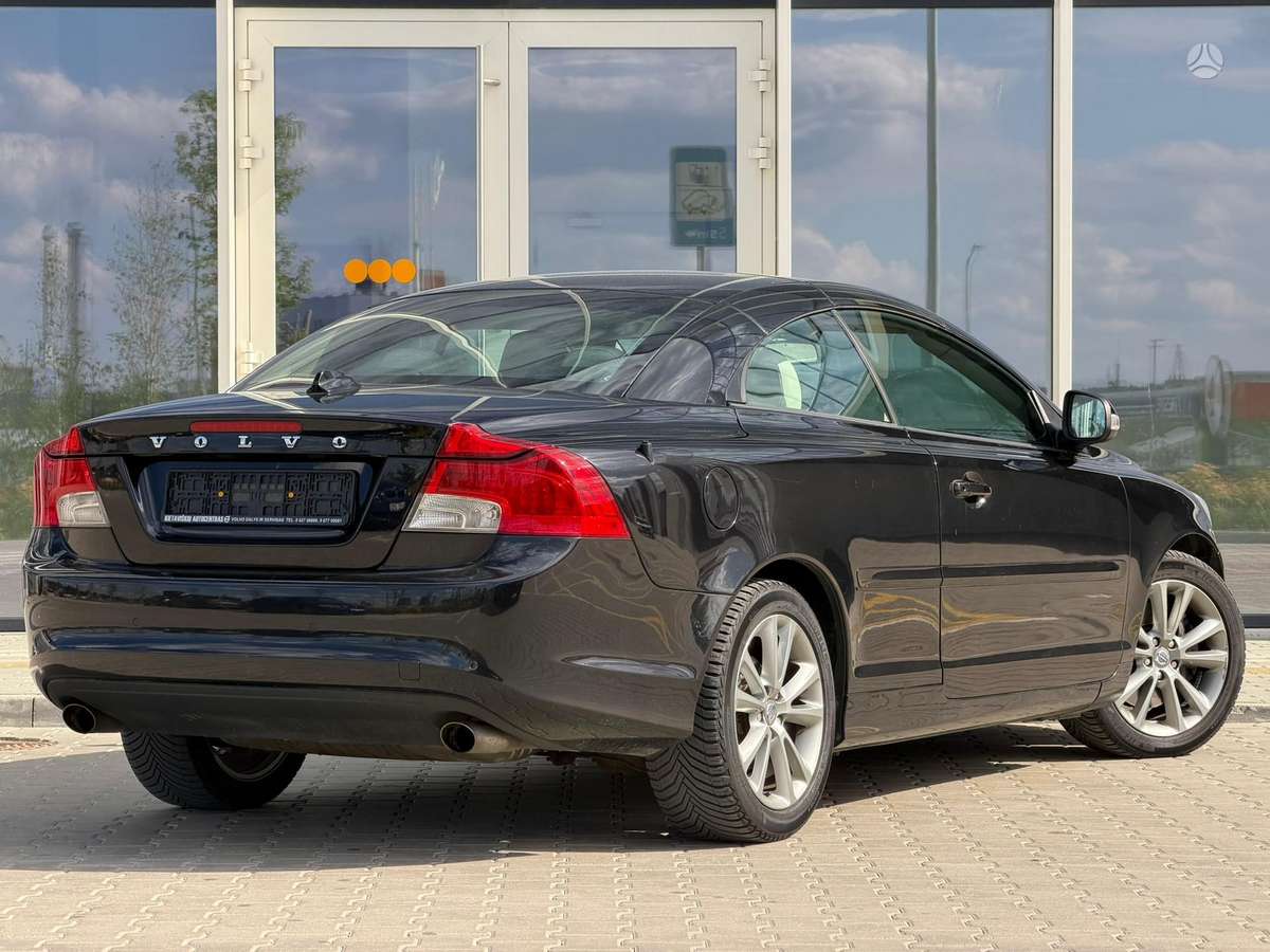 Volvo C70, 2.4 l., convertible