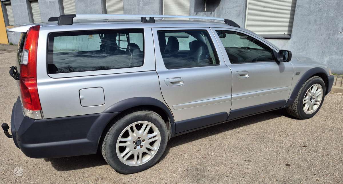 Volvo XC70 - 3