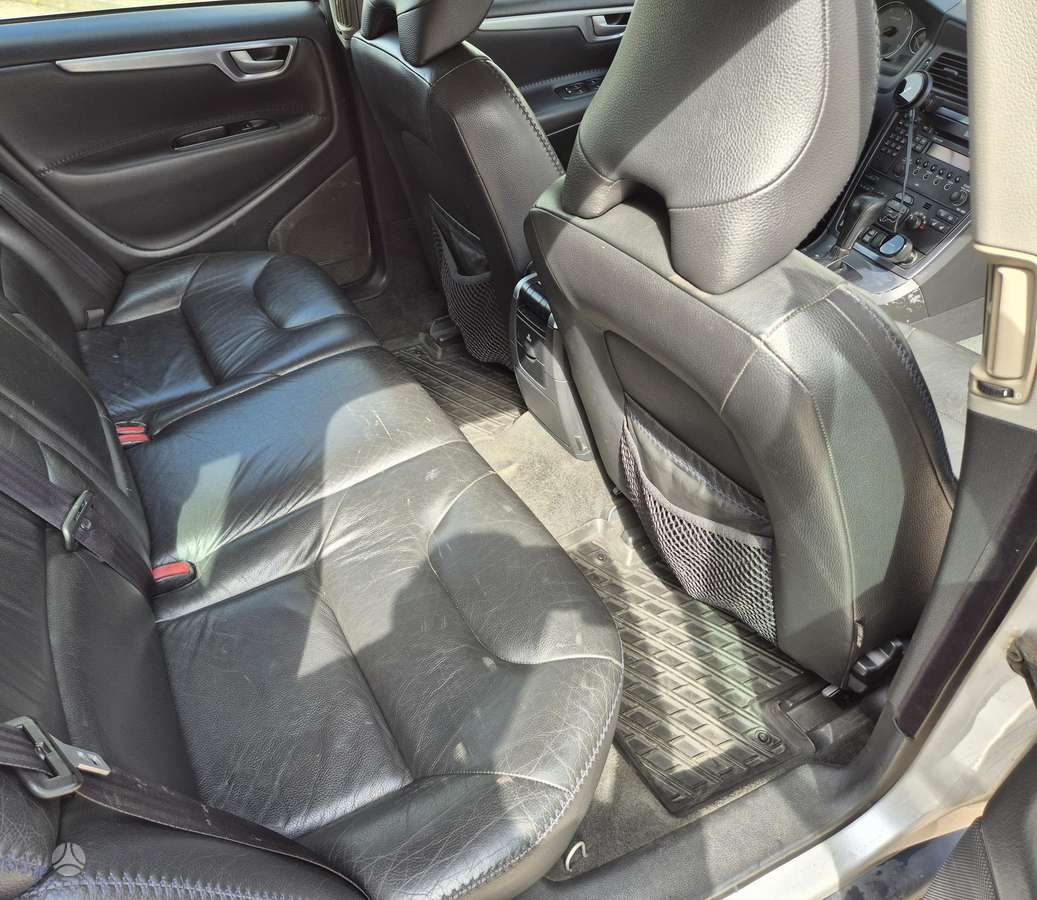 Volvo XC70, 2.4 l., Универсал