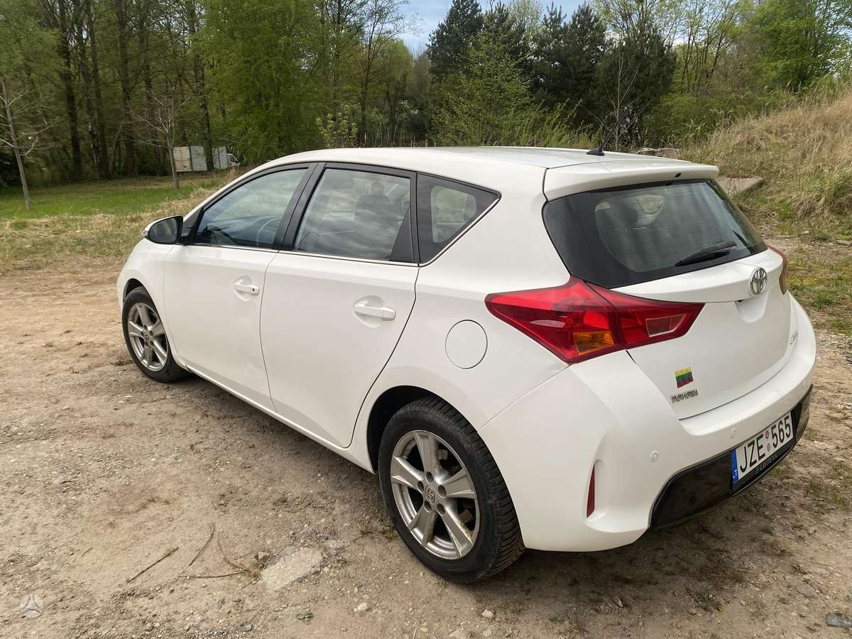 Toyota Auris, 1.3 l., hatchback