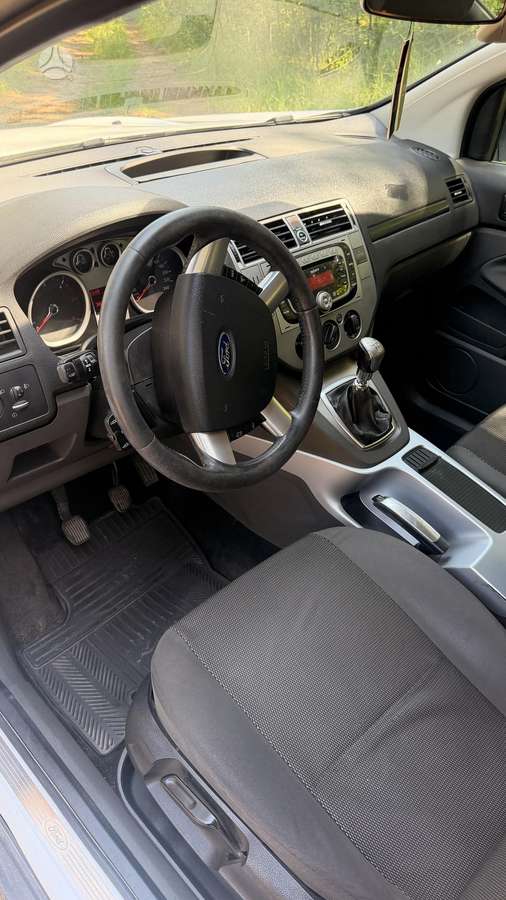 Ford Kuga, off-road / crossover